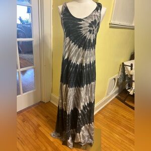 Tie-Dye Maxi Dress